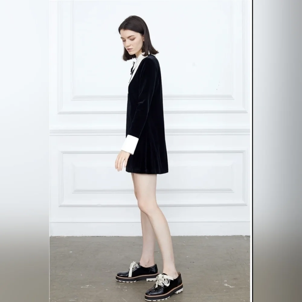 Zara Black Patten Leather Stack Shoes
